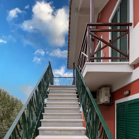 Eleonas Giovani Loft Kato Yerakarion